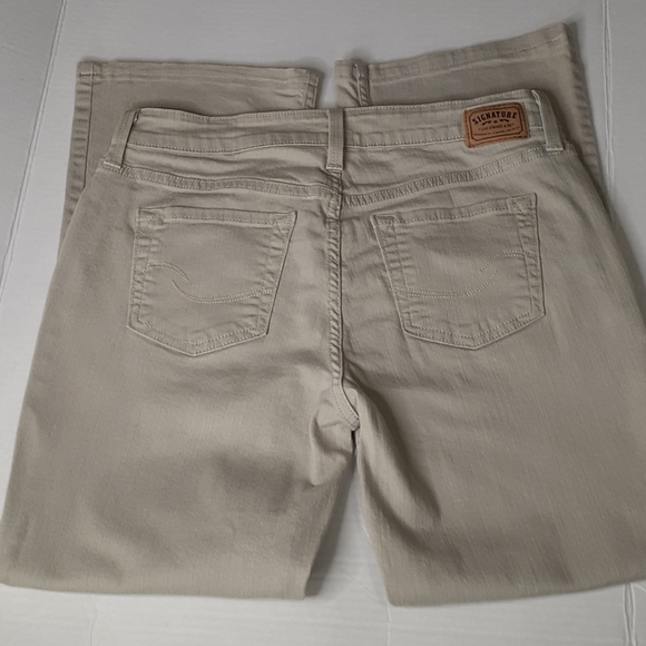 Signature by Levi Strauss Denim - Signature by Levi Strauss Tan Low-Rise Bootcut 6P